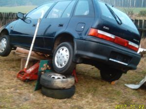 Suzuki Swift  1,3 i 1,0
